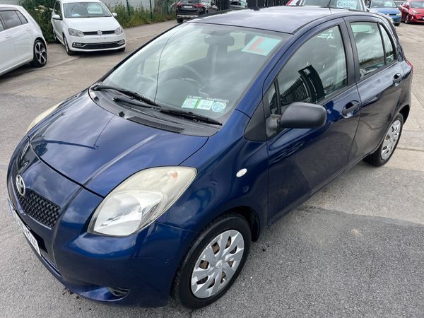 Toyota Yaris Hatchback, Petrol, 2006, Blue