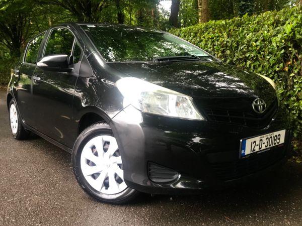 Toyota Yaris Hatchback, Petrol, 2012, Black