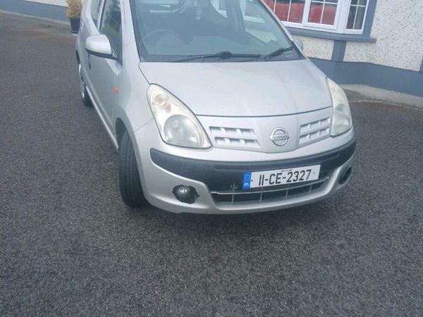 Nissan Pixo Hatchback, Petrol, 2011, Silver