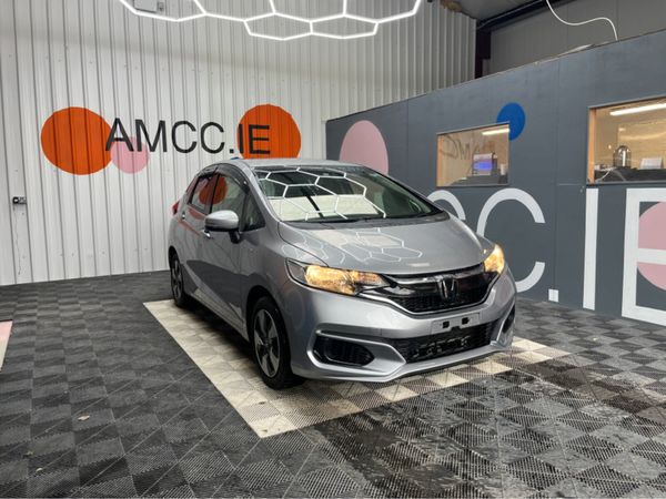Honda Fit Estate, Petrol Hybrid, 2019, Silver