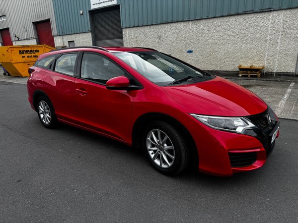Honda Civic Estate, Diesel, 2017, Red