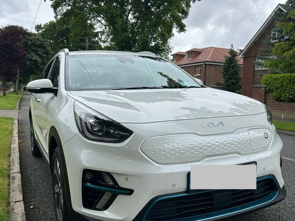 Kia e-Niro Estate/Jeep, Electric, 2022, White