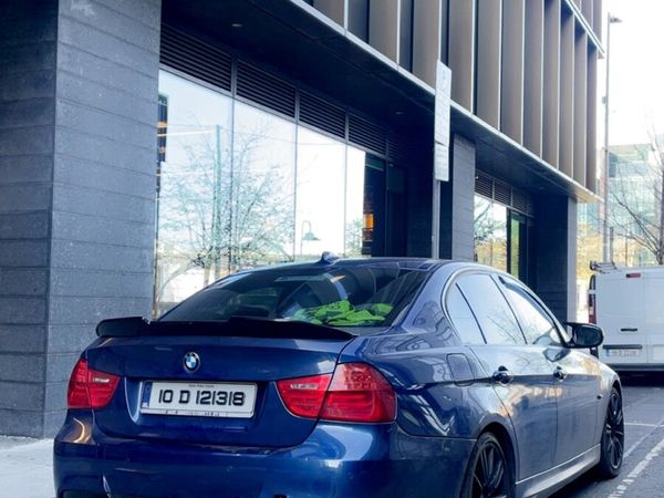 BMW 3-Series Saloon, Diesel, 2010, Blue