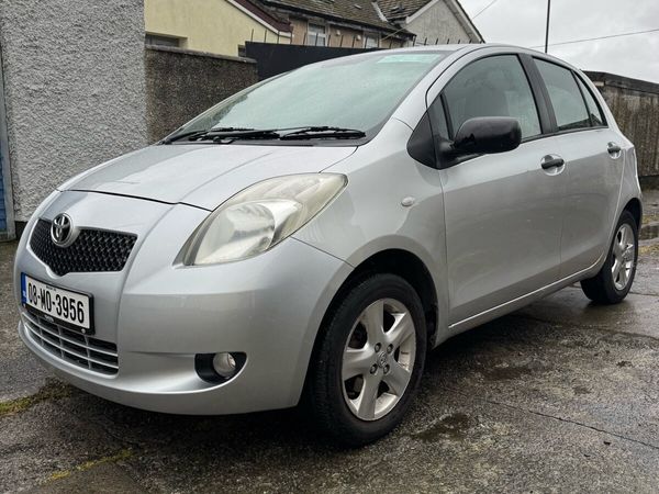 Toyota Yaris Hatchback, Petrol, 2008, Silver