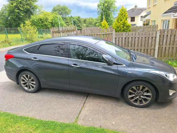 Hyundai i40 Saloon, Diesel, 2015, Grey