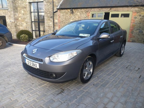 Renault Fluence Saloon, Diesel, 2012, Grey