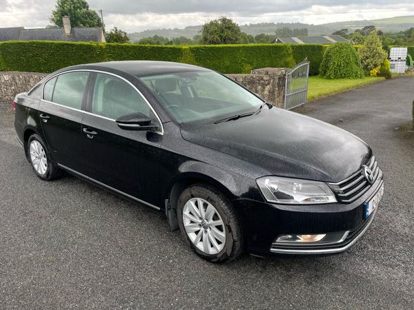 Volkswagen Passat Saloon, Diesel, 2012, Black