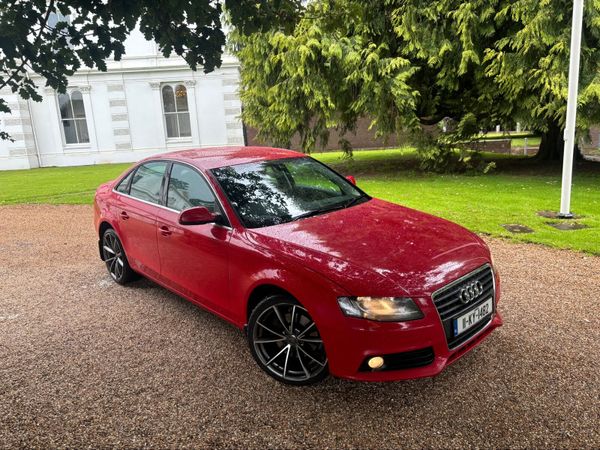 Audi A4 Saloon, Diesel, 2011, Red