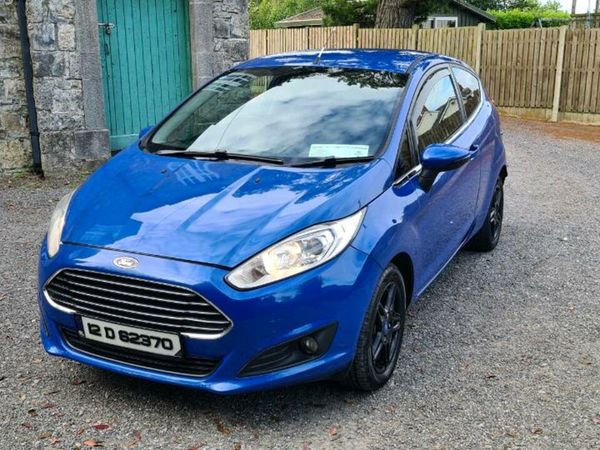 Ford Fiesta Hatchback, Petrol, 2012, Blue