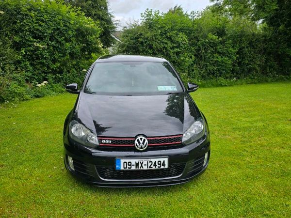 Volkswagen Golf Hatchback, Petrol, 2009, Black