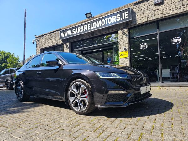 Skoda Octavia Saloon, Diesel, 2022, Black