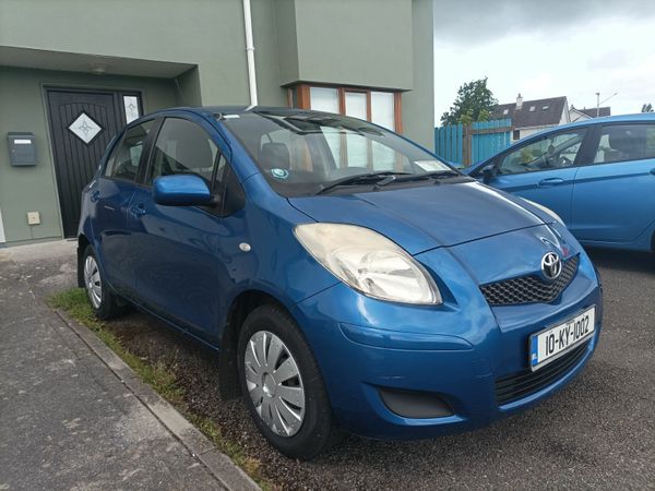 Toyota Yaris Hatchback, Petrol, 2010, Blue