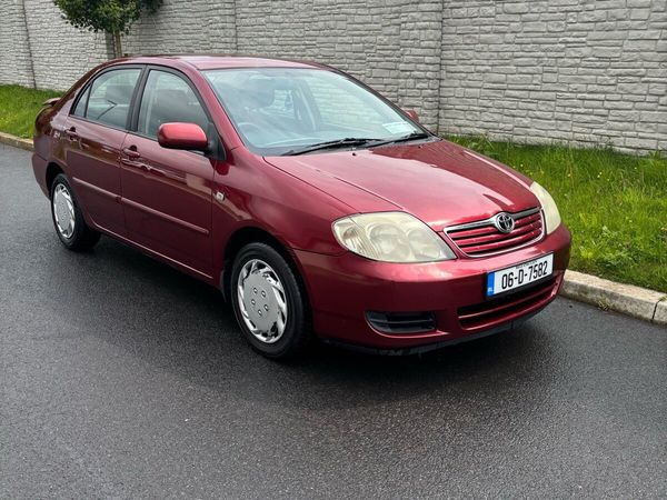 Toyota Corolla Saloon, Diesel, 2006, Red
