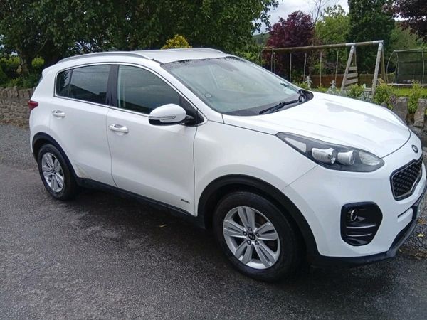 Kia Sportage SUV, Diesel, 2016, White