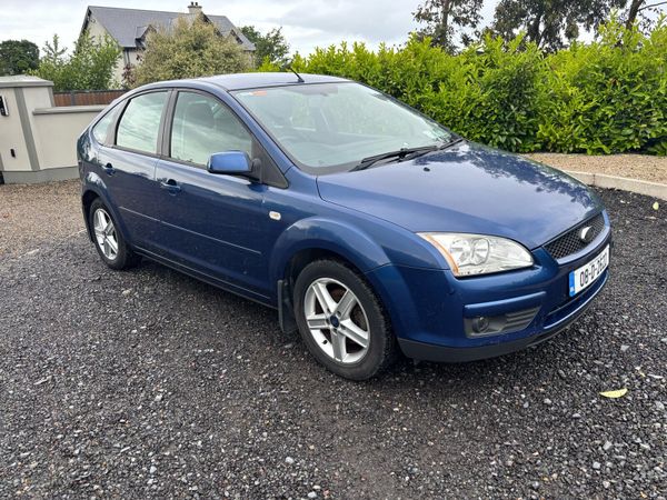 Ford Focus Hatchback, Petrol, 2008, Blue