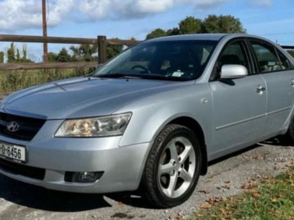 Hyundai Sonata Saloon, Diesel, 2008, Silver