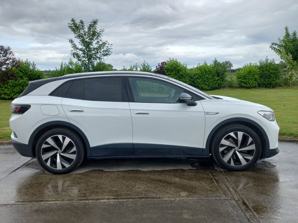 Volkswagen ID.4 Estate, Electric, 2021, White