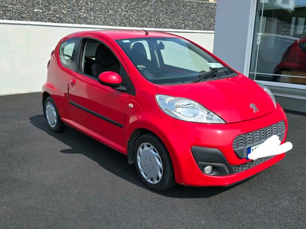 Peugeot 107 Hatchback, Petrol, 2014, Red