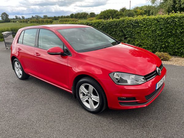 Volkswagen Golf Hatchback, Diesel, 2015, Red