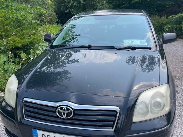 Toyota Avensis Saloon, Petrol, 2005, Black