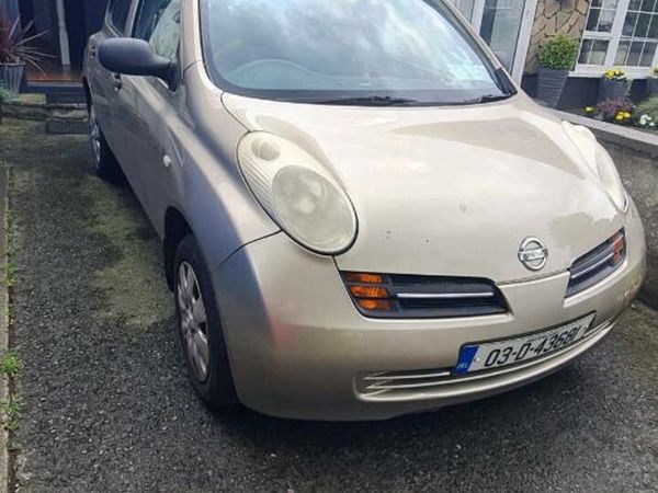 Nissan Micra Hatchback, Petrol, 2003, Gold