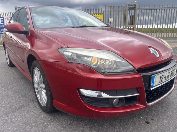Renault Laguna Hatchback, Diesel, 2012, Red