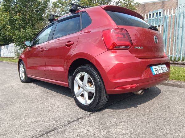 Volkswagen Polo Hatchback, Petrol, 2015, Red