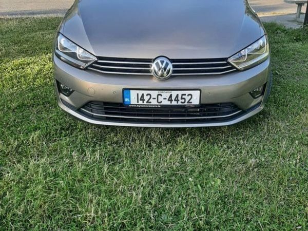 Volkswagen Golf Estate, Diesel, 2014, Gold