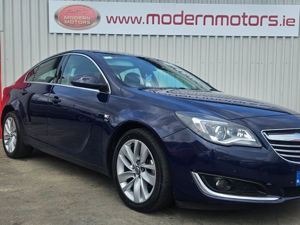 Vauxhall Insignia Hatchback, Diesel, 2014, Blue