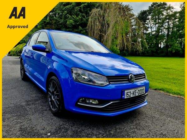 Volkswagen Polo Hatchback, Petrol, 2015, Blue