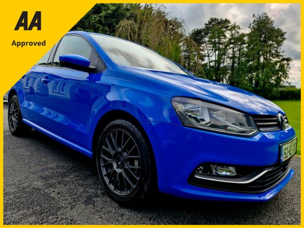 Volkswagen Polo Hatchback, Petrol, 2015, Blue