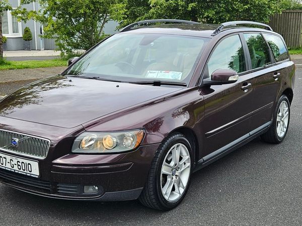 Volvo V50 Estate, Diesel, 2007, Purple