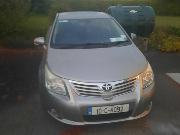 Toyota Avensis Saloon, Diesel, 2010, Grey