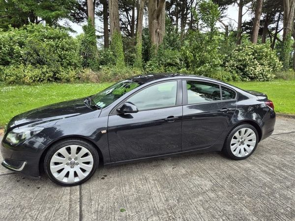 Opel Insignia Saloon, Diesel, 2014, Black