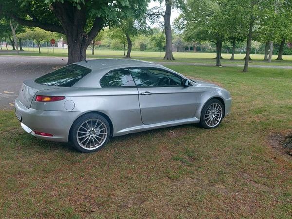 Alfa Romeo GT Hatchback, Petrol, 2007, Grey