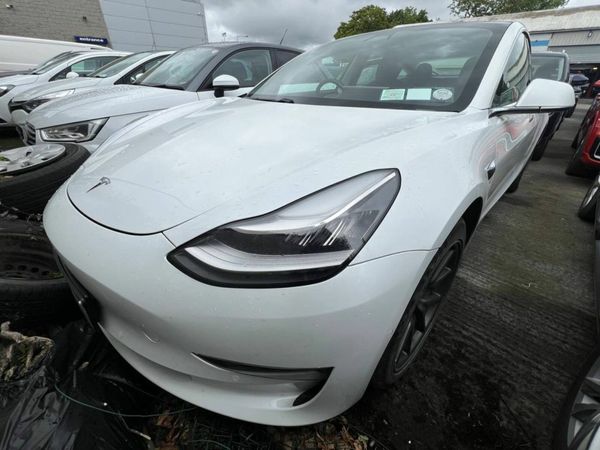 Tesla Model 3 Saloon, Electric, 2020, White