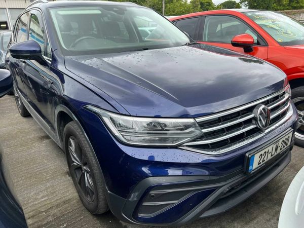Volkswagen Tiguan Estate, Diesel, 2022, Blue