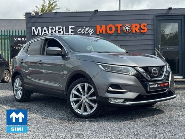 Nissan Qashqai Hatchback, Diesel, 2018, Grey