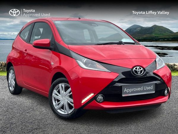 Toyota Aygo Hatchback, Petrol, 2018, Red