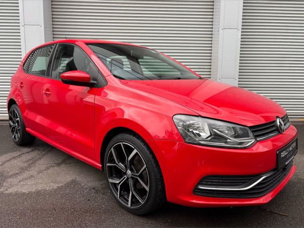 Volkswagen Polo Hatchback, Petrol, 2015, Red