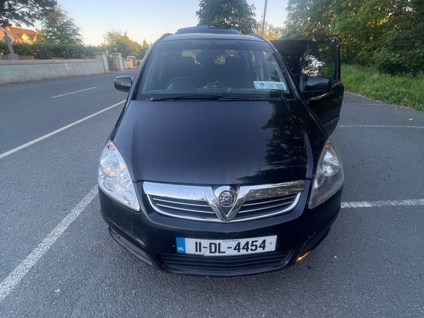 Vauxhall Zafira MPV, Diesel, 2011, Black