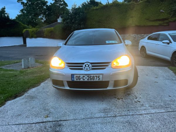 Volkswagen Golf Hatchback, Petrol, 2006, Silver
