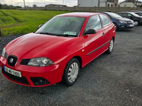 SEAT Ibiza Hatchback, Petrol, 2008, Red