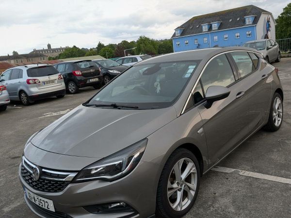 Vauxhall Astra Hatchback, Diesel, 2016, Grey