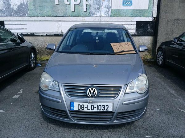 Volkswagen Polo Hatchback, Petrol, 2008, Silver