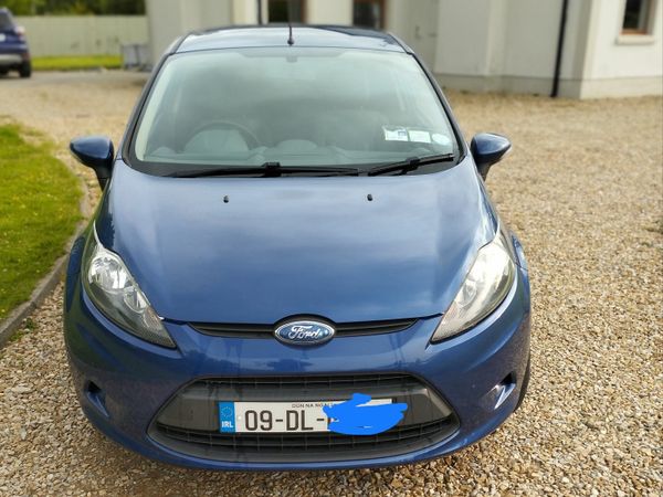 Ford Fiesta Hatchback, Petrol, 2009, Blue