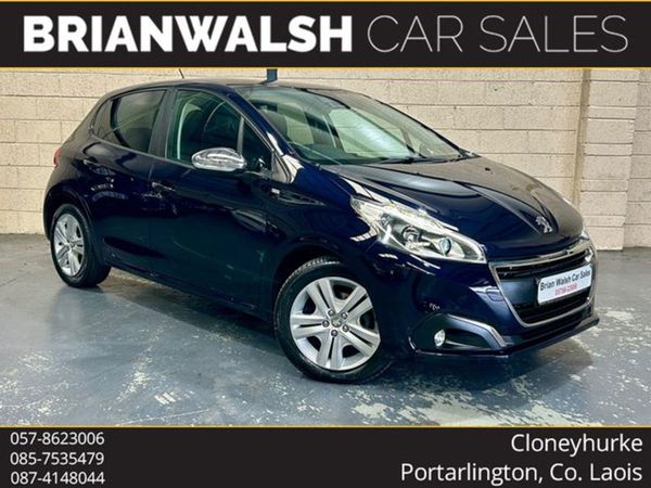 Peugeot 208 Hatchback, Petrol, 2016, Blue