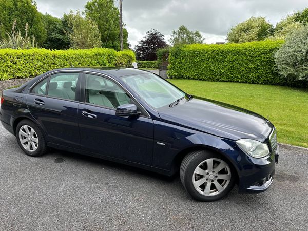 Mercedes-Benz C-Class Saloon, Diesel, 2012, Blue