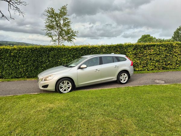 Volvo V60 Estate, Diesel, 2013, Silver