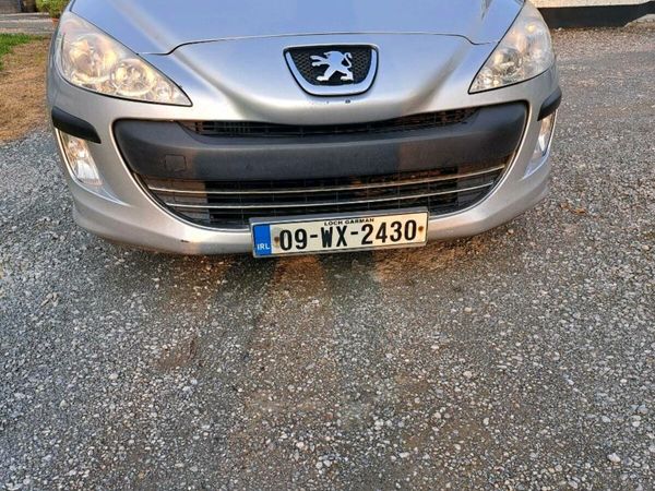 Peugeot 308 Hatchback, Diesel, 2009, Silver